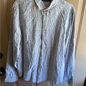 Perry Ellis White and Blue Casual Button Down Shirt